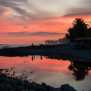 El Salvador - Sunsets & pupusas
